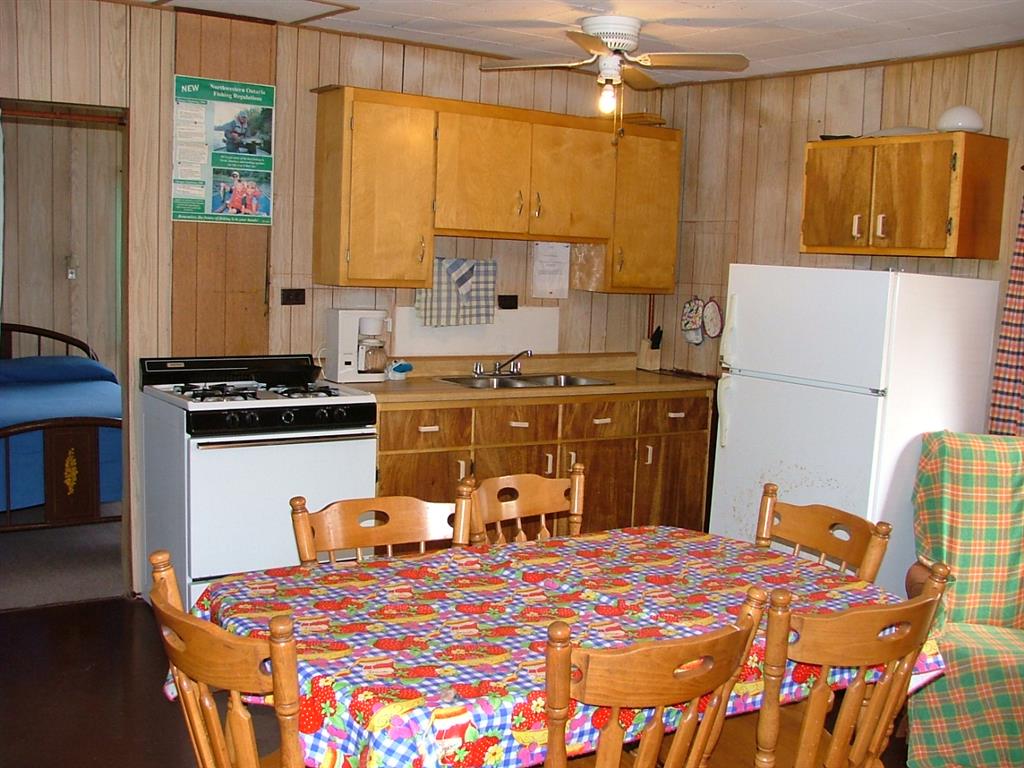 072 (Medium) Birch Point Resort